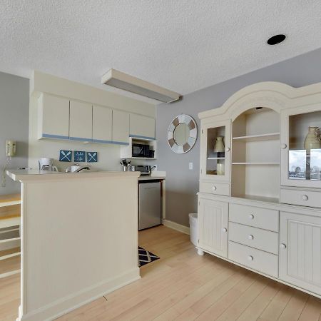 105 Edgewater Inn Шарлевой Экстерьер фото